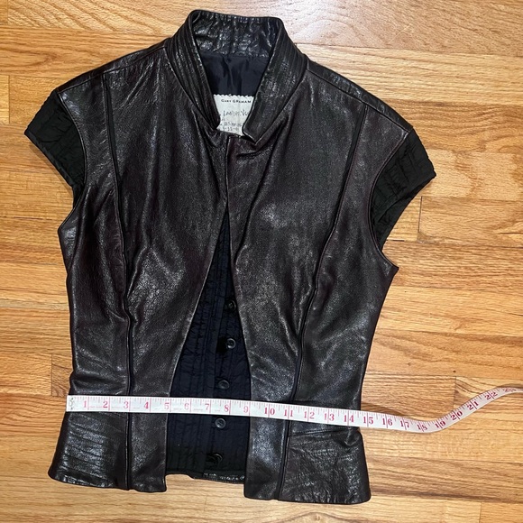 Gary Graham Brown Leather Vest, Size 4 - Picture 16 of 16
